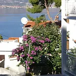 Апартаменты By The Sea Slatine, Ciovo - 972 *